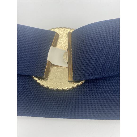 Vintage Macy's Wide Elastic Waist Belt Navy Blue Gold Stippled Medallion - Picture 4 of 4